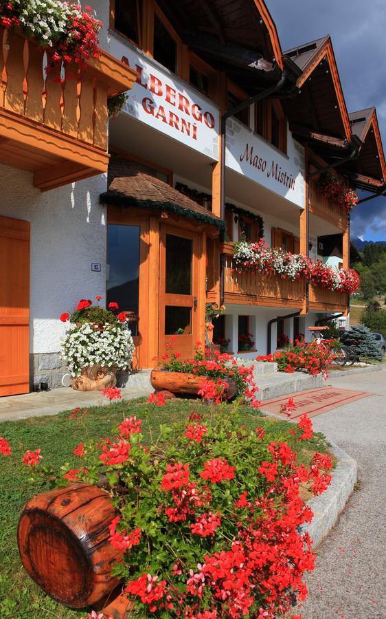 Albergo Garni Maso Mistrin Madonna di Campiglio Exterior photo